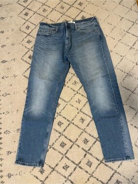 Banana Republic Men's Medium Blue Straight Jeans size 35x30